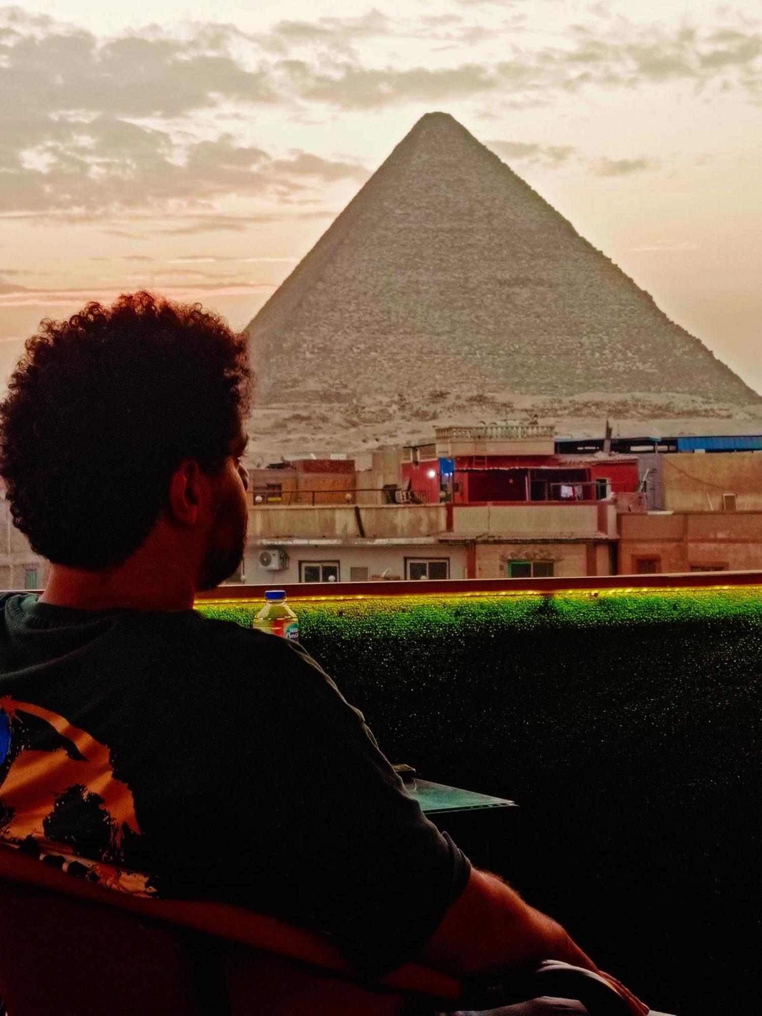 Готель Magic Golden Pyramids View Kafrat al Jabal Екстер'єр фото